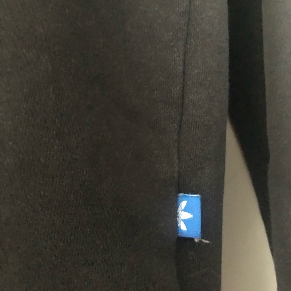 Adidas crewneck - Picture 3 of 3